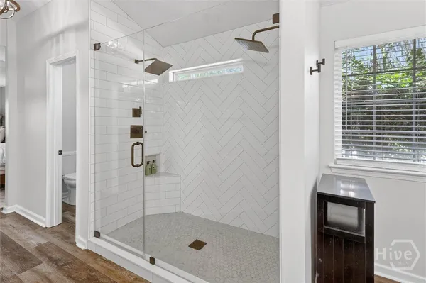 $520,000 | 401 Laurenburg Drive, Richmond Hill, GA 31324