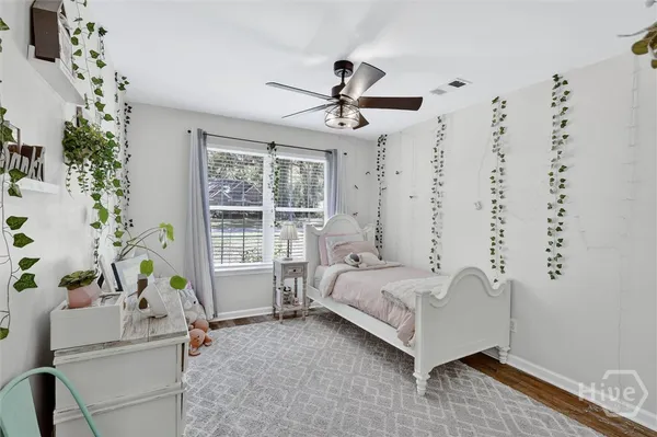 $520,000 | 401 Laurenburg Drive, Richmond Hill, GA 31324