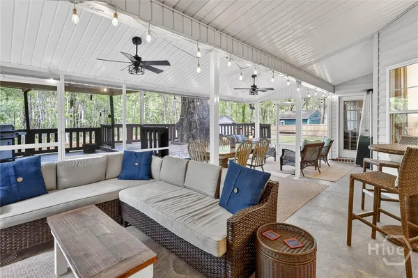 $520,000 | 401 Laurenburg Drive, Richmond Hill, GA 31324