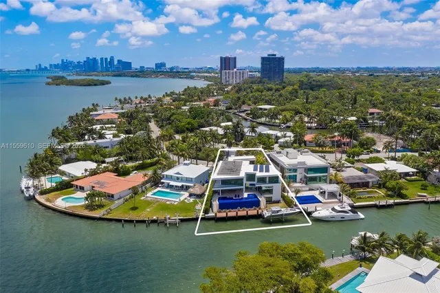 $22,899,945 | 1133 Belle Meade Island Drive, Miami, FL 33138