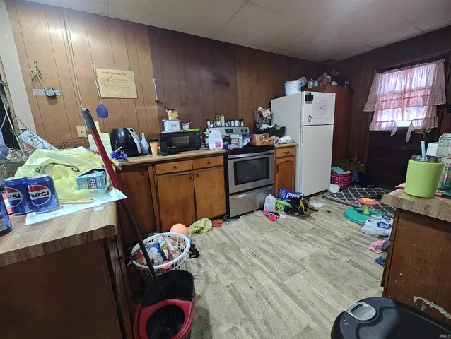 $129,900 | 11240 East Division Road, Knox, IN 46534