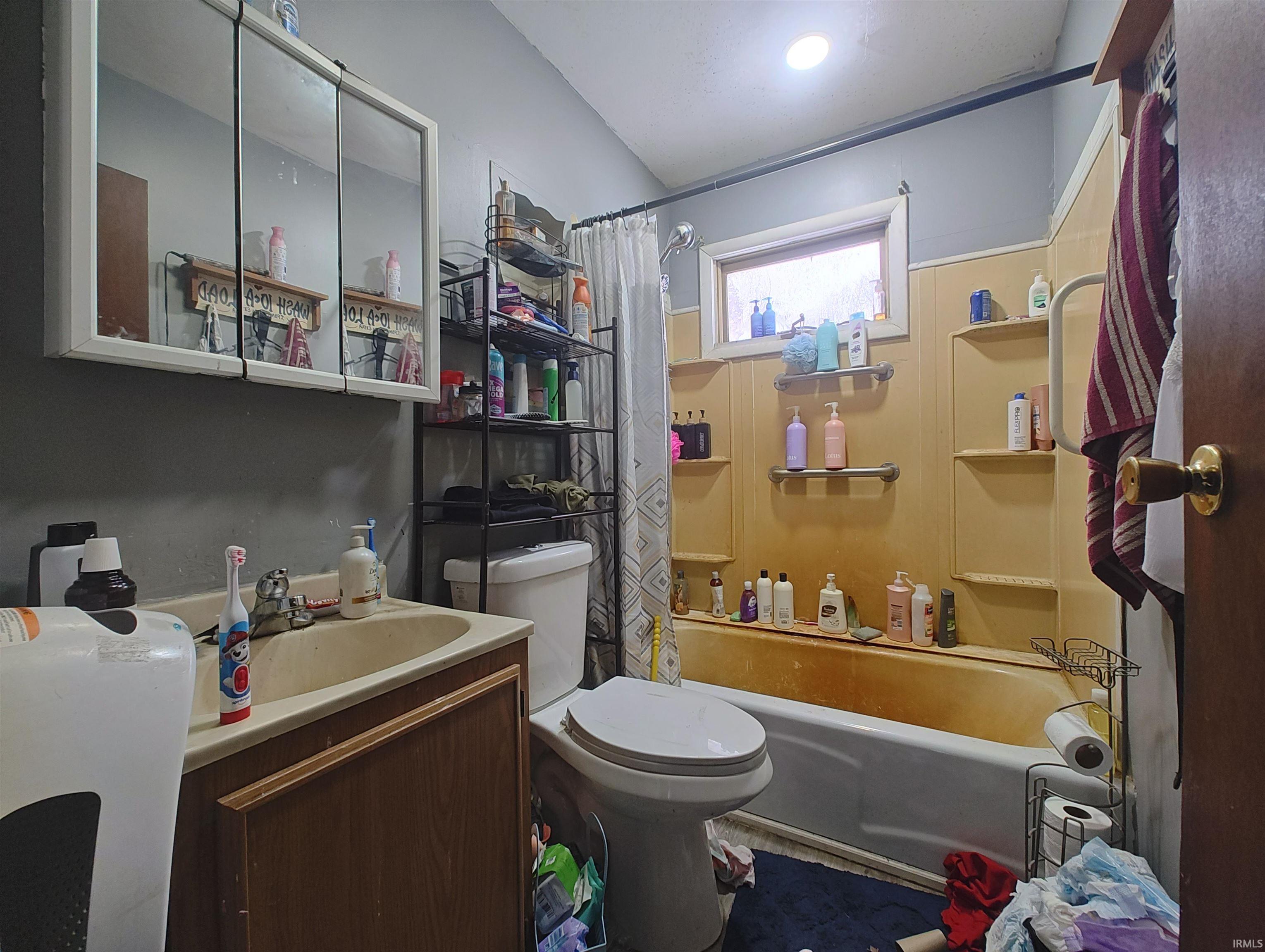 11240 East Division Road Knox, IN 46534 - Photo 5 of 14