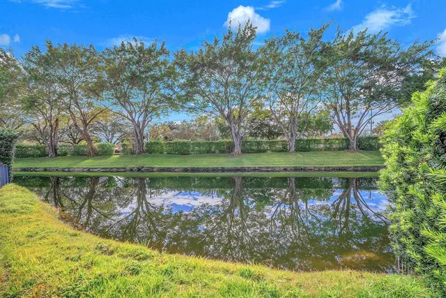 $850,000 | 1830 Northwest 97th Avenue, Plantation, FL 33322