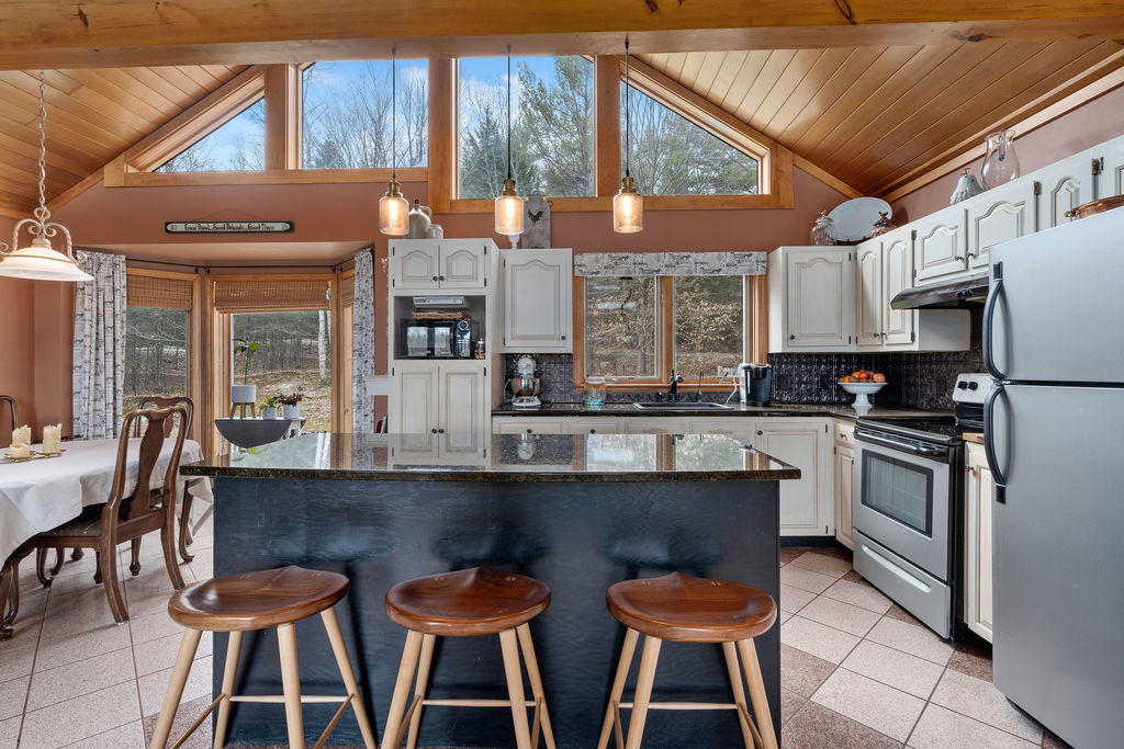 104 Highland Cliff Road Windham, ME 04062 - Photo 13 of 38 017_104highlandcliffrdwindham-26