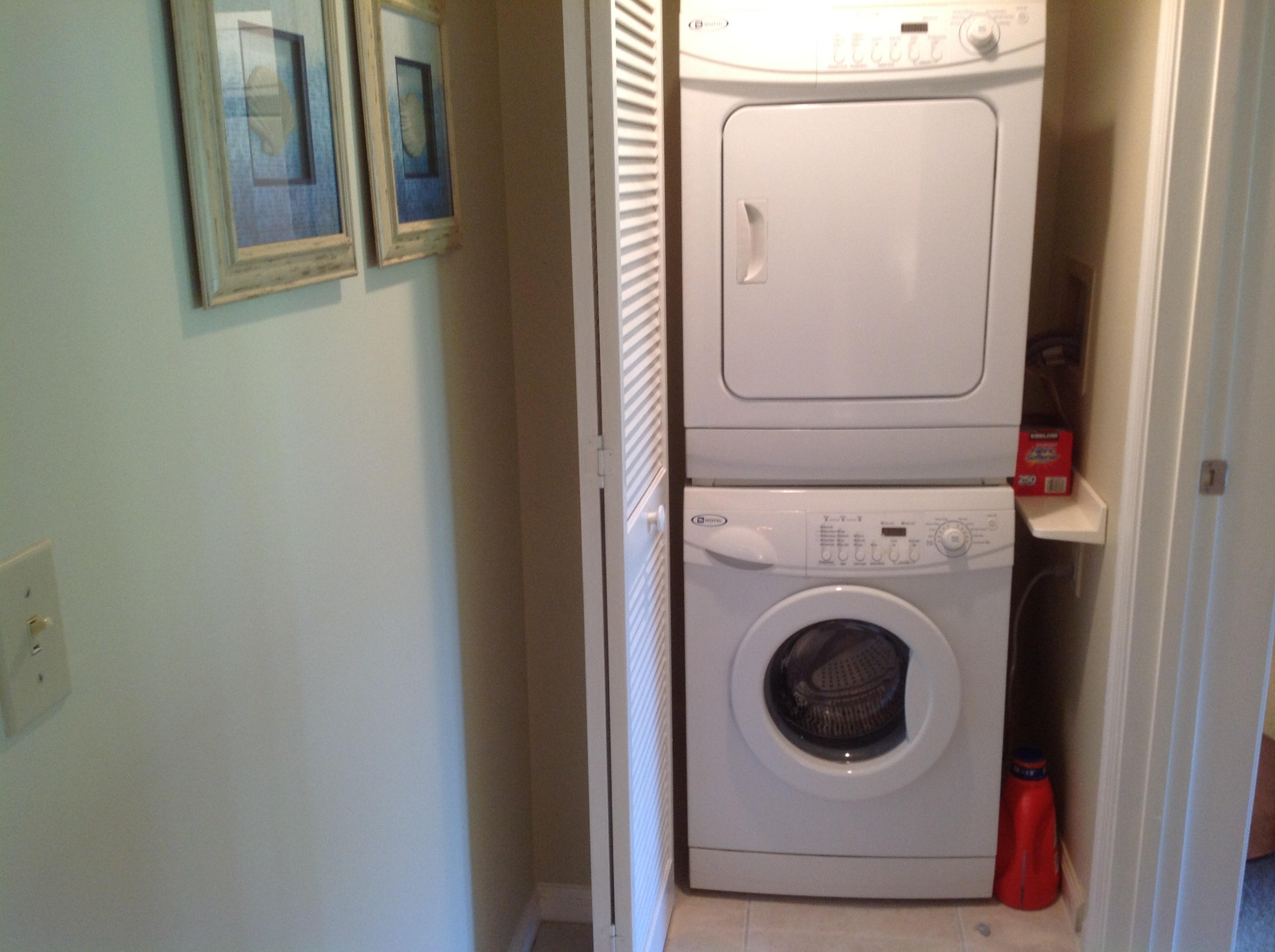 1101 Keystone Drive, Unit C Jupiter, FL 33458 - Photo 17 of 23 WASHER & DRYER