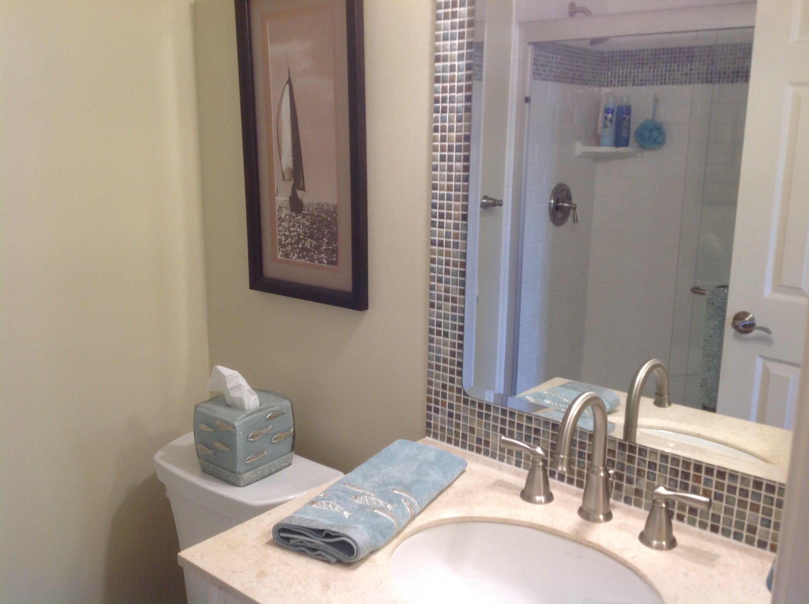 1101 Keystone Drive, Unit C Jupiter, FL 33458 - Photo 18 of 23 2ND BATHROOM WITH SHOWER
