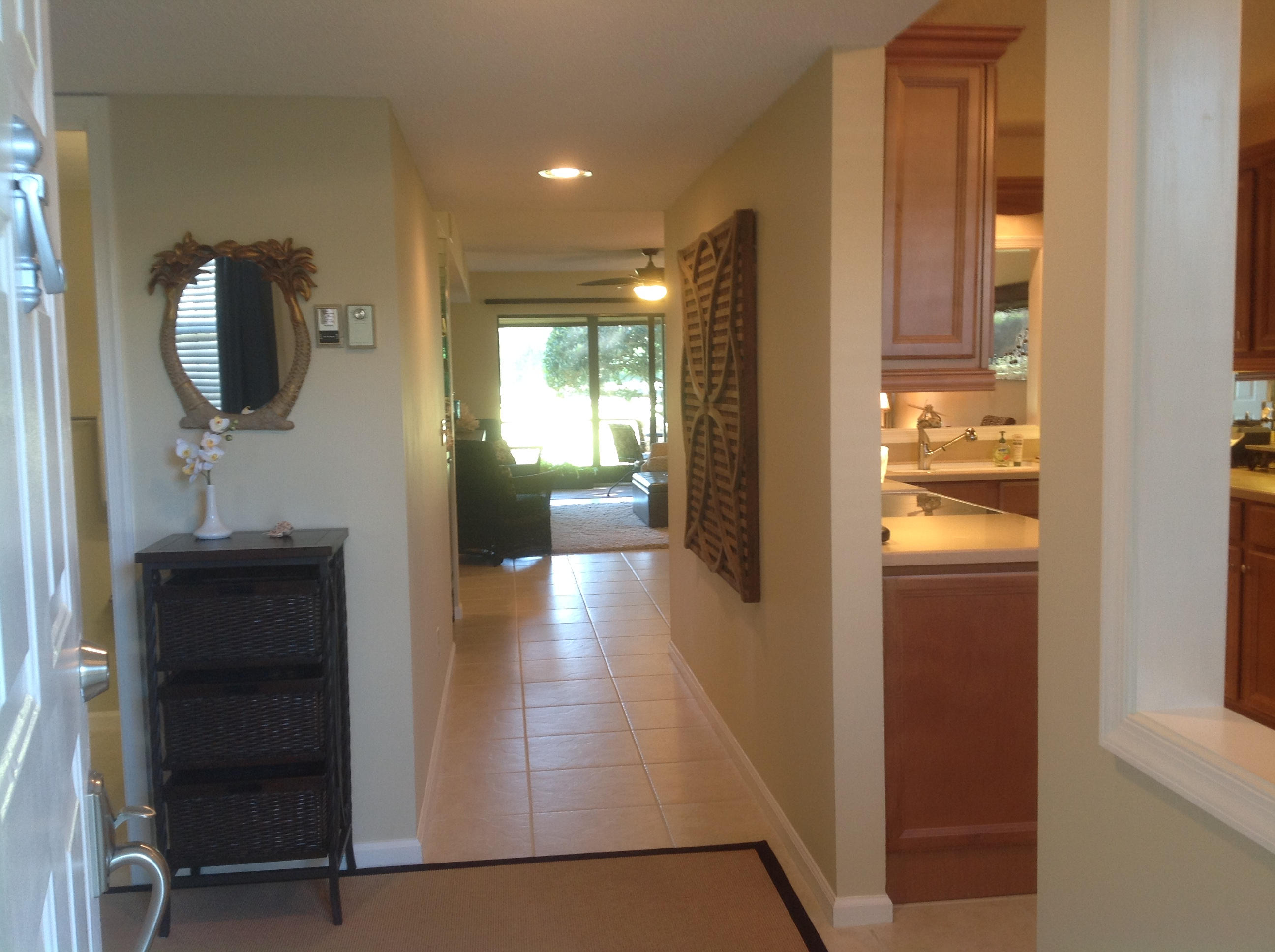 1101 Keystone Drive, Unit C Jupiter, FL 33458 - Photo 3 of 23 Foyer