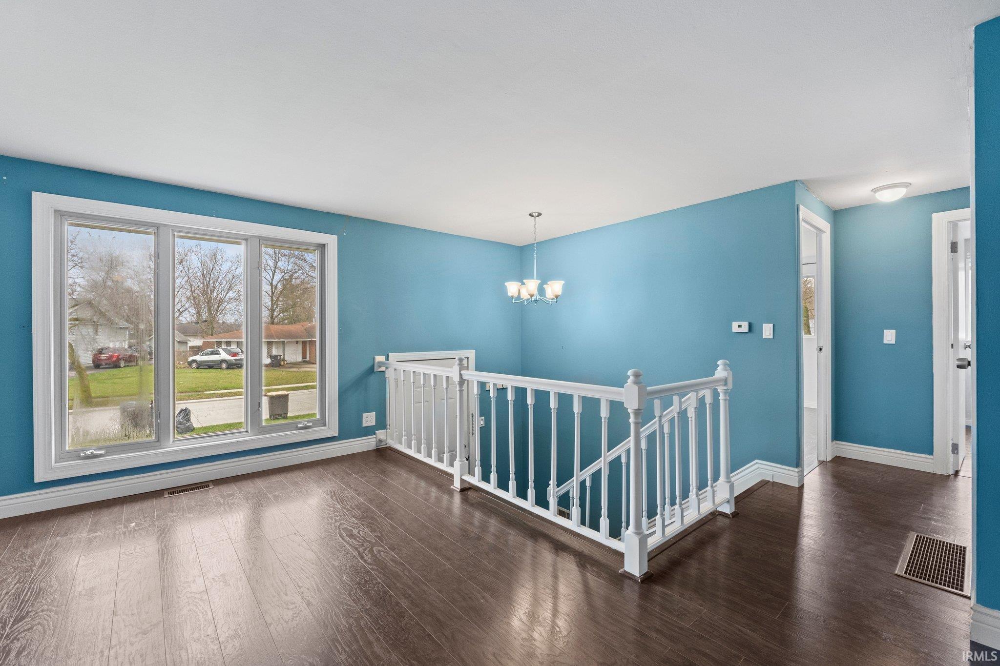 510 Springbrook Road Fort Wayne, IN 46825 - Photo 2 of 33 Gallery Image 2