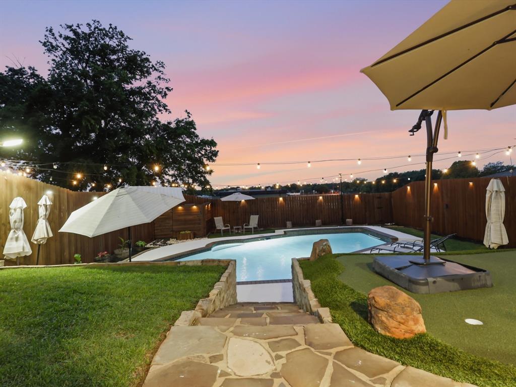 3109 Emerald Street Bedford, TX 76021 - Photo 2 of 39