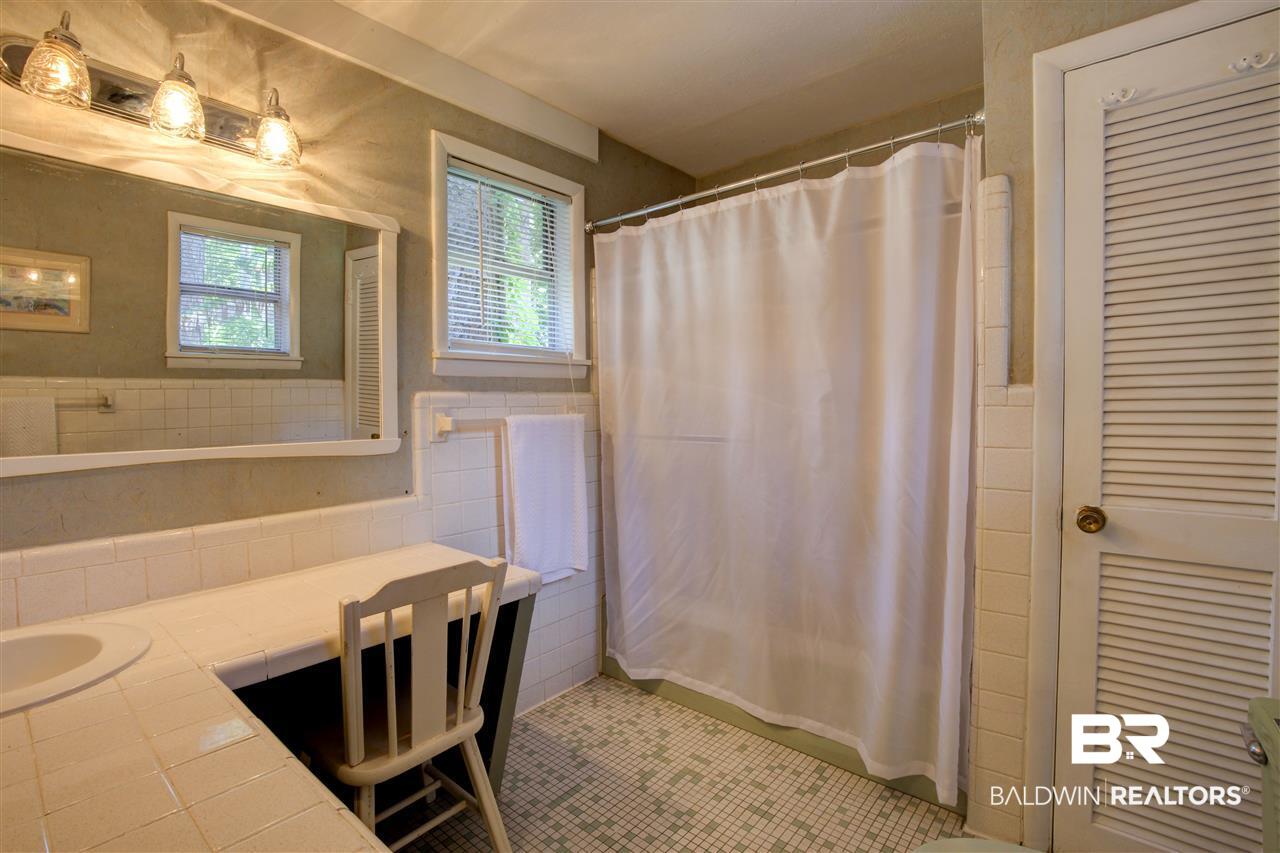 206 Orange Avenue Fairhope, AL 36532 - Photo 19 of 32 bathroom 1
