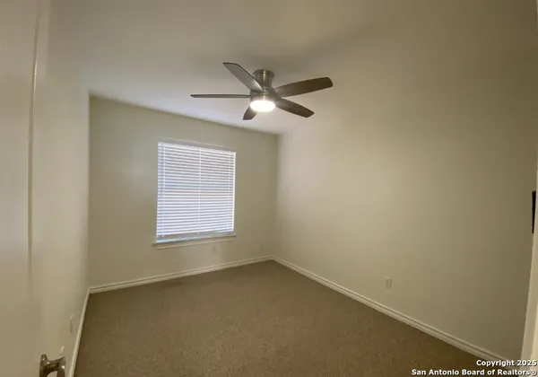 $2,600 | 228 Highland Woods, Boerne, TX 78006
