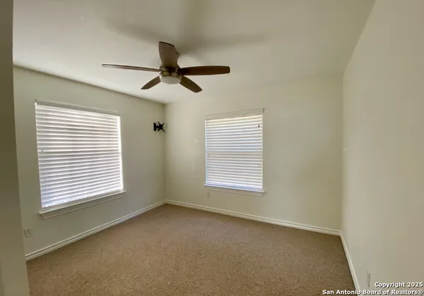$2,600 | 228 Highland Woods, Boerne, TX 78006