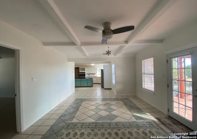 $2,700 | 228 Highland Woods, Boerne, TX 78006