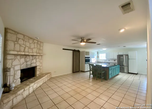 $2,700 | 228 Highland Woods, Boerne, TX 78006
