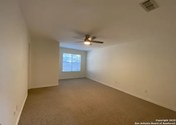 $2,600 | 228 Highland Woods, Boerne, TX 78006