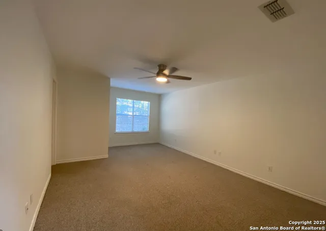 $2,700 | 228 Highland Woods, Boerne, TX 78006