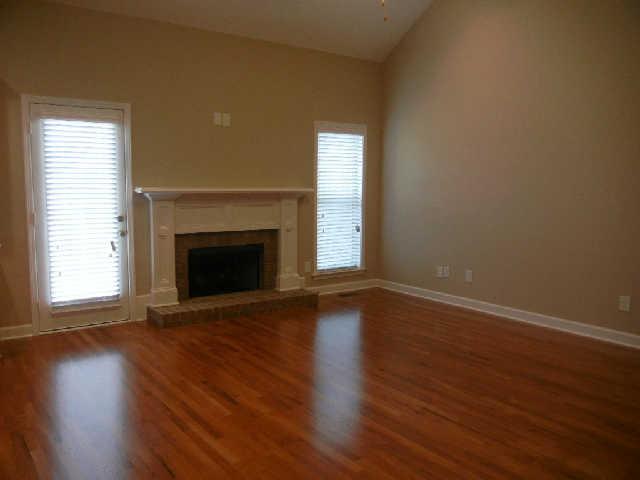 1005 Foust Court Spring Hill, TN 37174 - Photo 4 of 12 Gallery Image 4