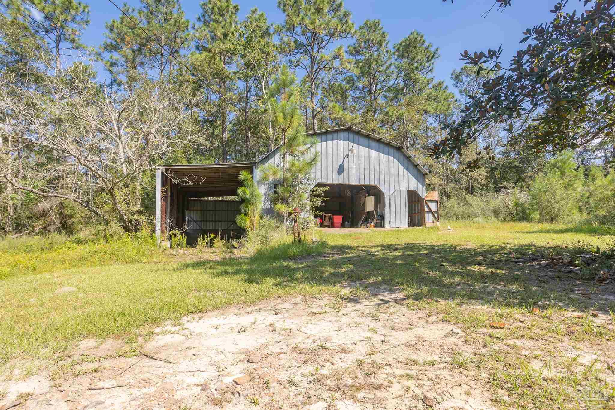 1446 Wishbone Road Cantonment, FL 32533 - Photo 34 of 47