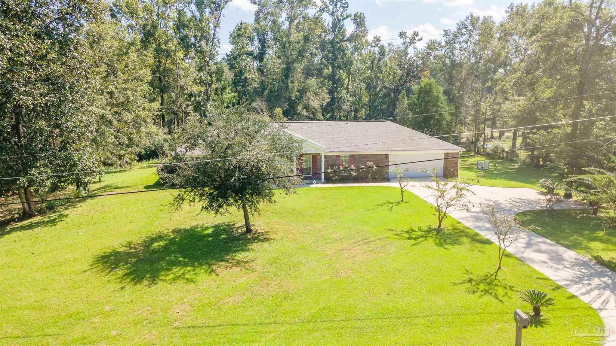 1446 Wishbone Road Cantonment, FL 32533 - Photo 35 of 47