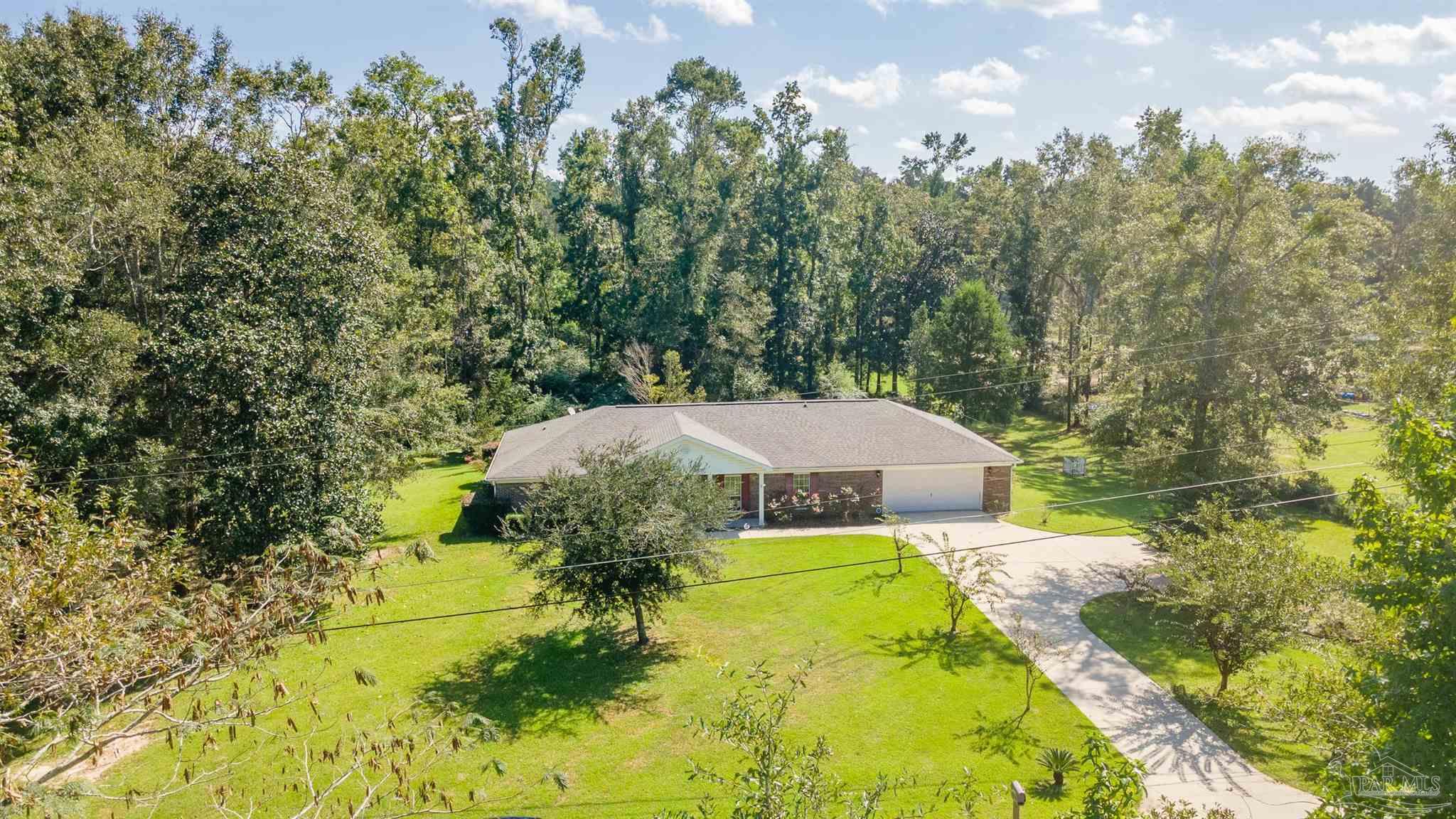 1446 Wishbone Road Cantonment, FL 32533 - Photo 36 of 47