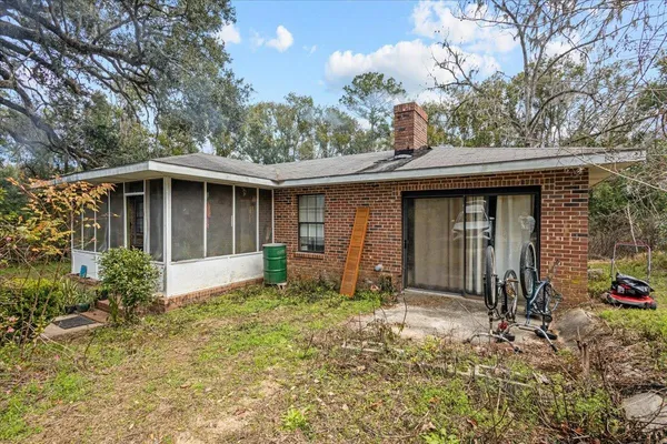 $105,000 | 213 Southwest Valentine Avenue, Madison, FL 32340