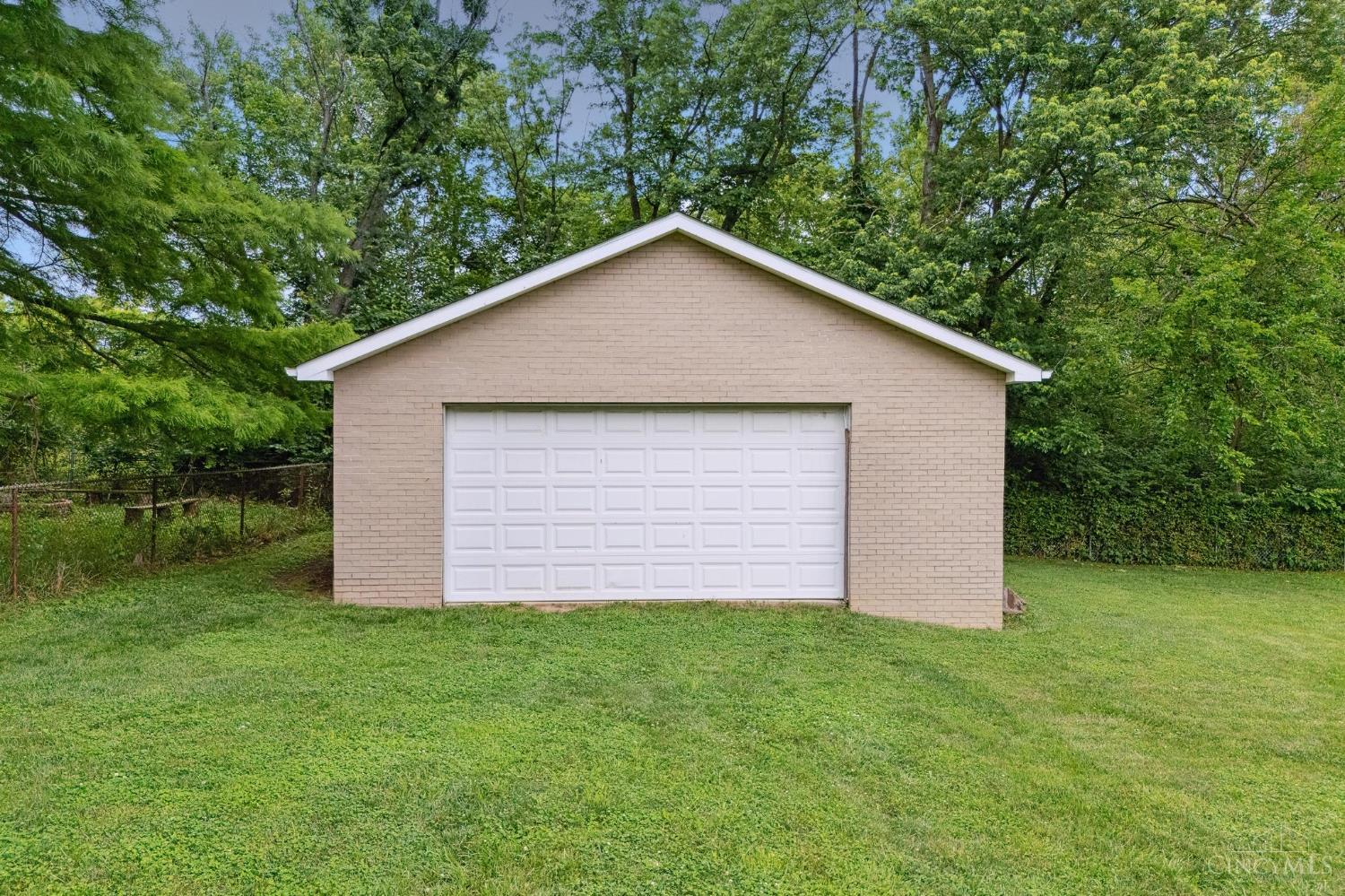 4672 Fisher Road Franklin, OH 45005 - Photo 33 of 46 Gallery Image 33