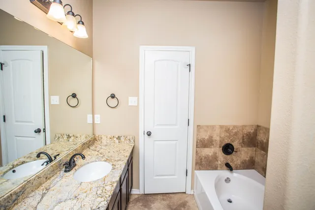 $1,800 | 4423 106th Street, Unit A, Lubbock, TX 79424