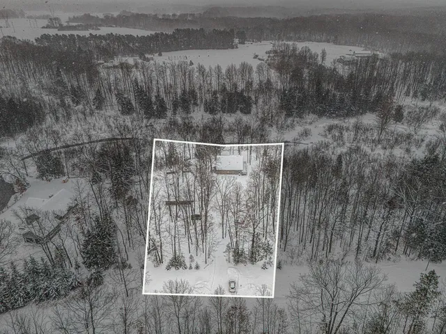 $599,900 | 1051 West White Road, Free Soil, MI 49411