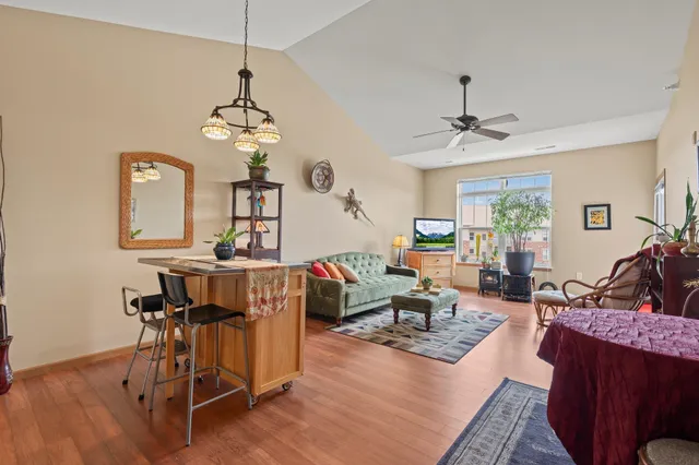 $200,000 | 121 Metro Terrace, Unit 306, Madison, WI 53718