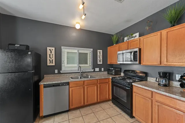 $234,990 | 19410 Green Chase Lane, Houston, TX 77073