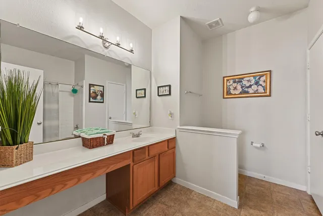 $234,990 | 19410 Green Chase Lane, Houston, TX 77073