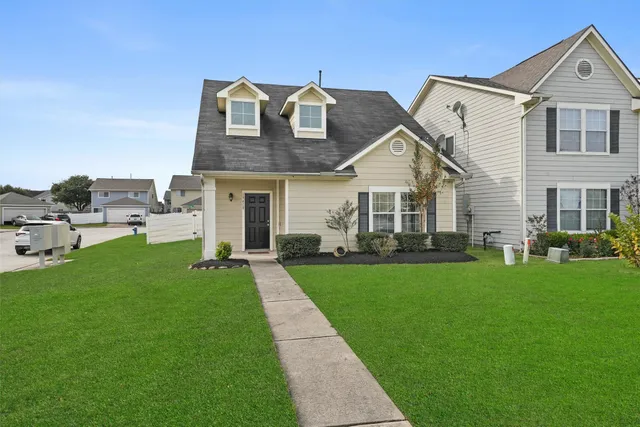 $234,990 | 19410 Green Chase Lane, Houston, TX 77073