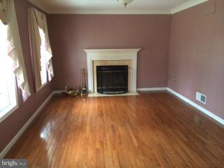 795 Old Elk Neck Road Elkton, MD 21921 - Photo 11 of 21 Living Room