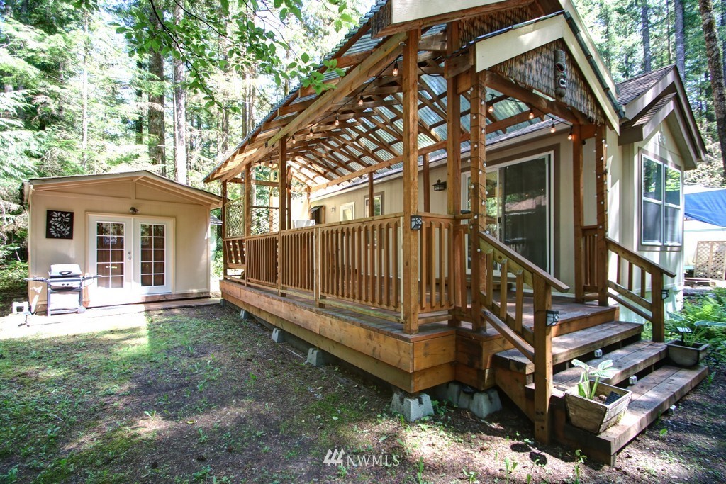 63-1 Gold Nuget Road Deming, WA 98244 - Photo 2 of 25 Gallery Image 2
