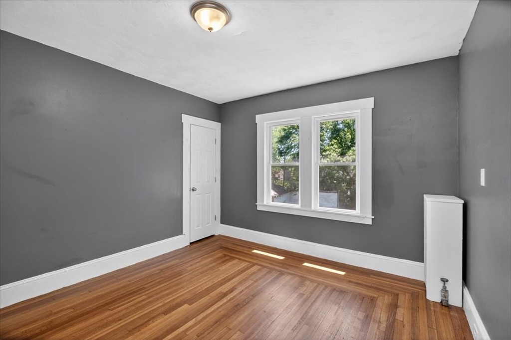 30-32 Sydney Avenue Holyoke, MA 01040 - Photo 26 of 39 Gallery Image 26