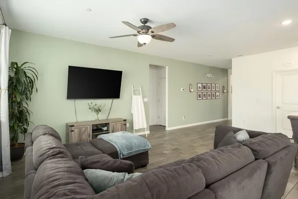 $500,000 | 644 Atlantica Drive, Madera, CA 93636