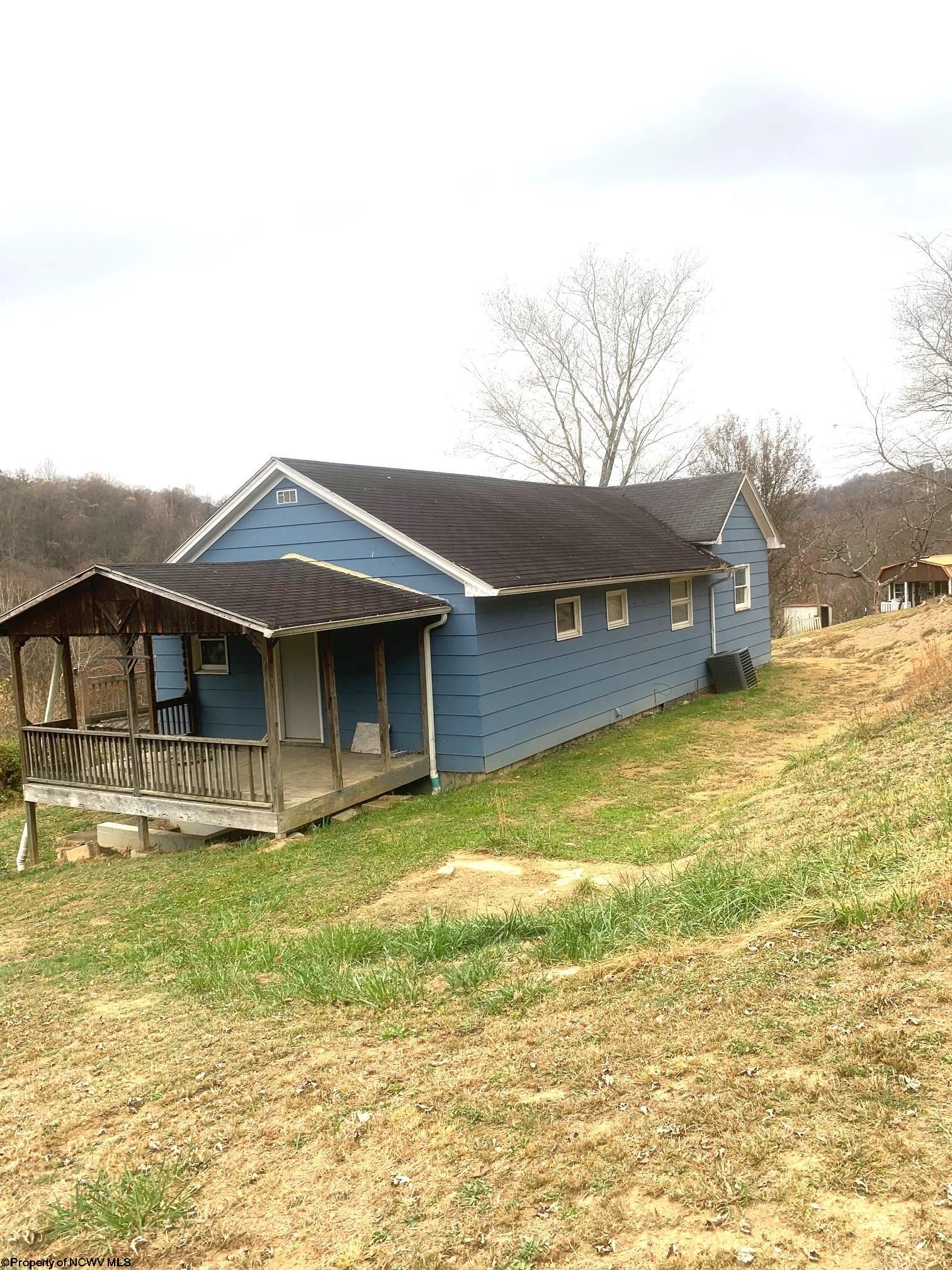 310 Oneil Hill Road Clarksburg, WV 26301 - Photo 8 of 26 Gallery Image 8