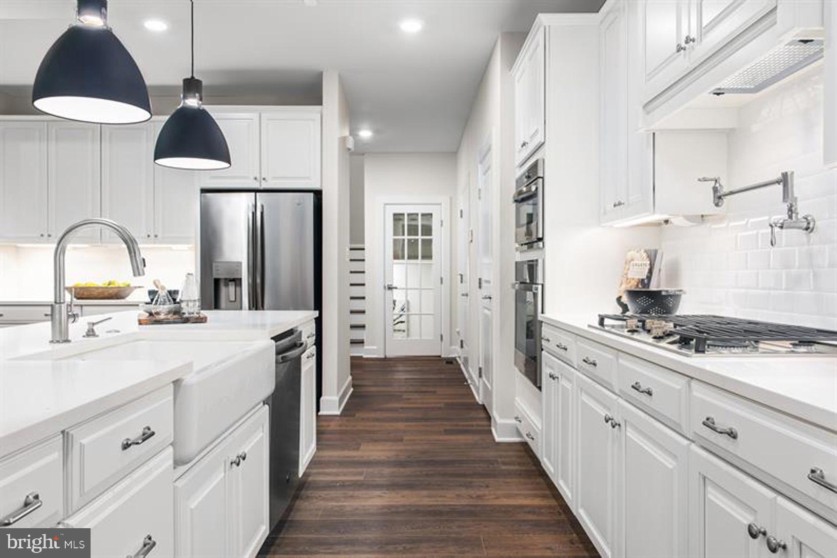 1209 Oleander Way Odenton, MD 21113 - Photo 8 of 23 Kitchen