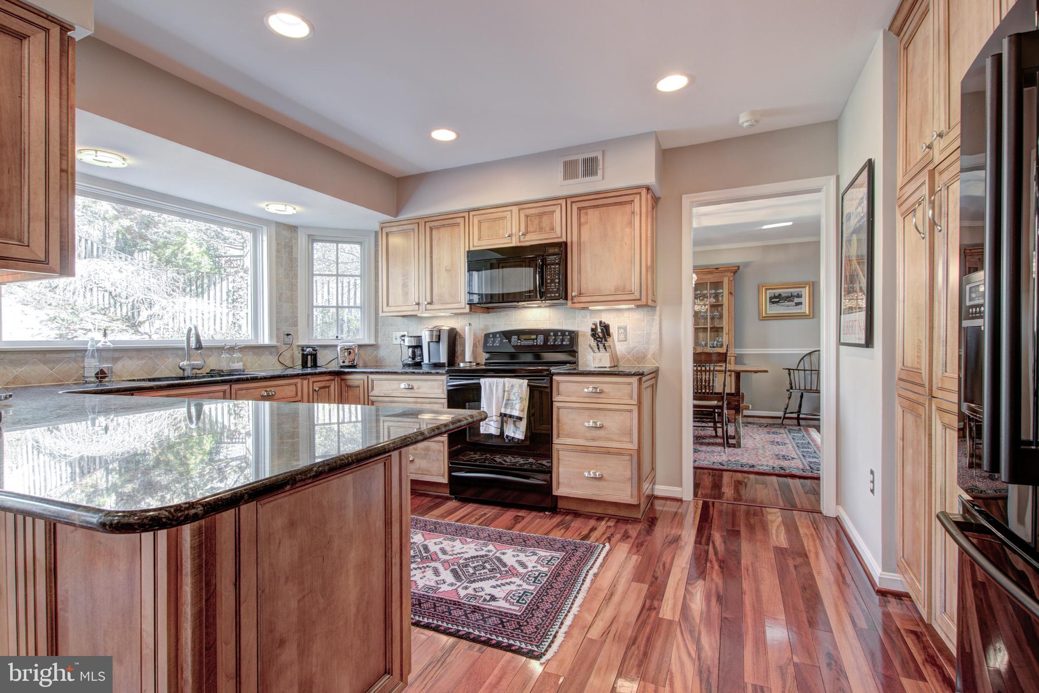 7944 Lobelia Lane Springfield, VA 22152 - Photo 12 of 56