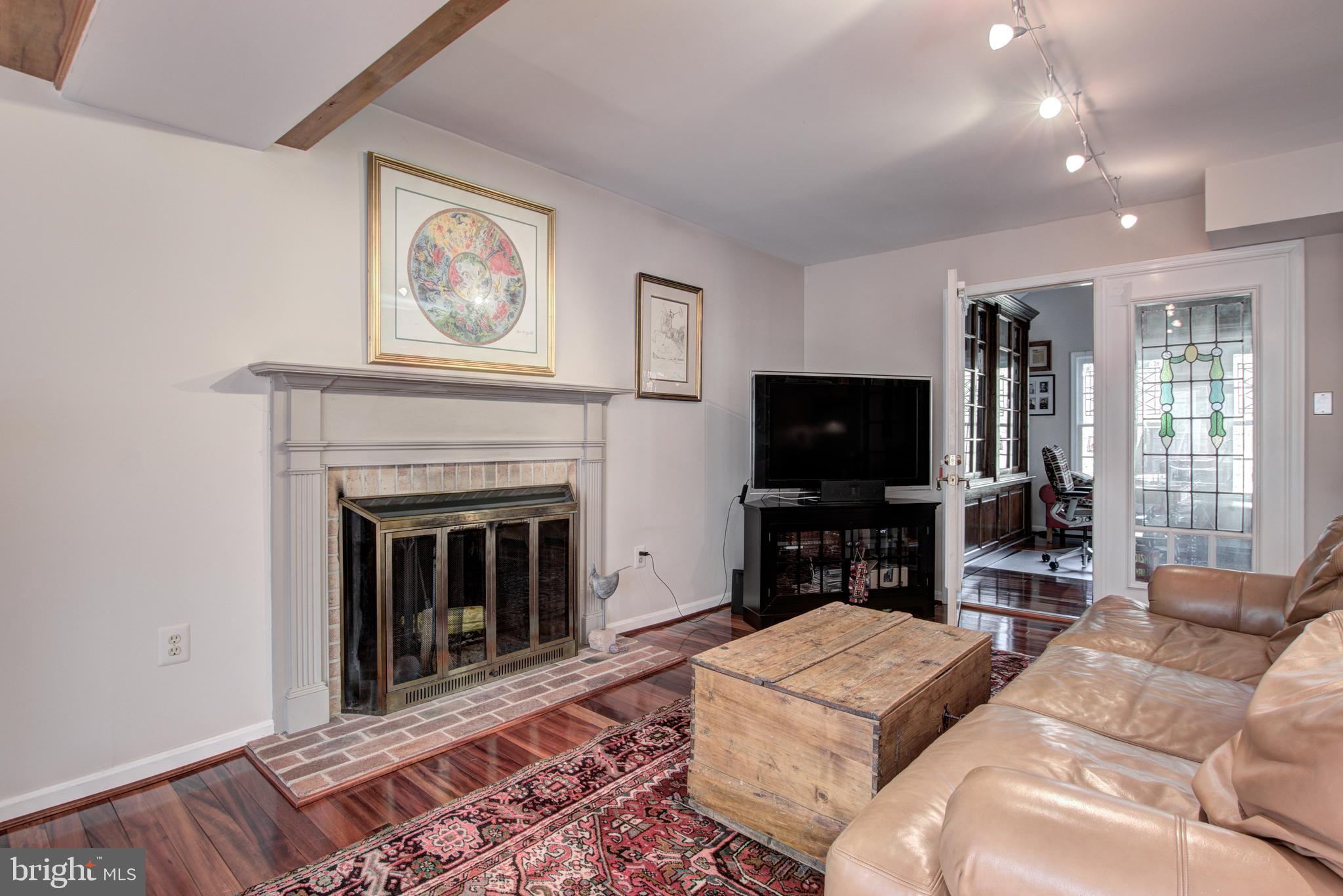 7944 Lobelia Lane Springfield, VA 22152 - Photo 15 of 56