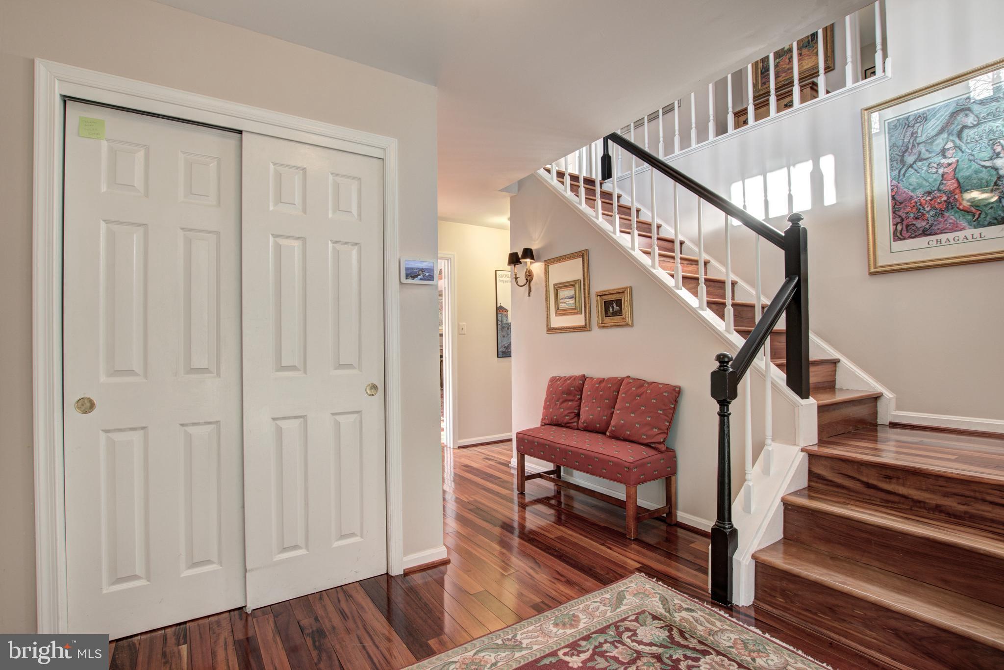 7944 Lobelia Lane Springfield, VA 22152 - Photo 3 of 56