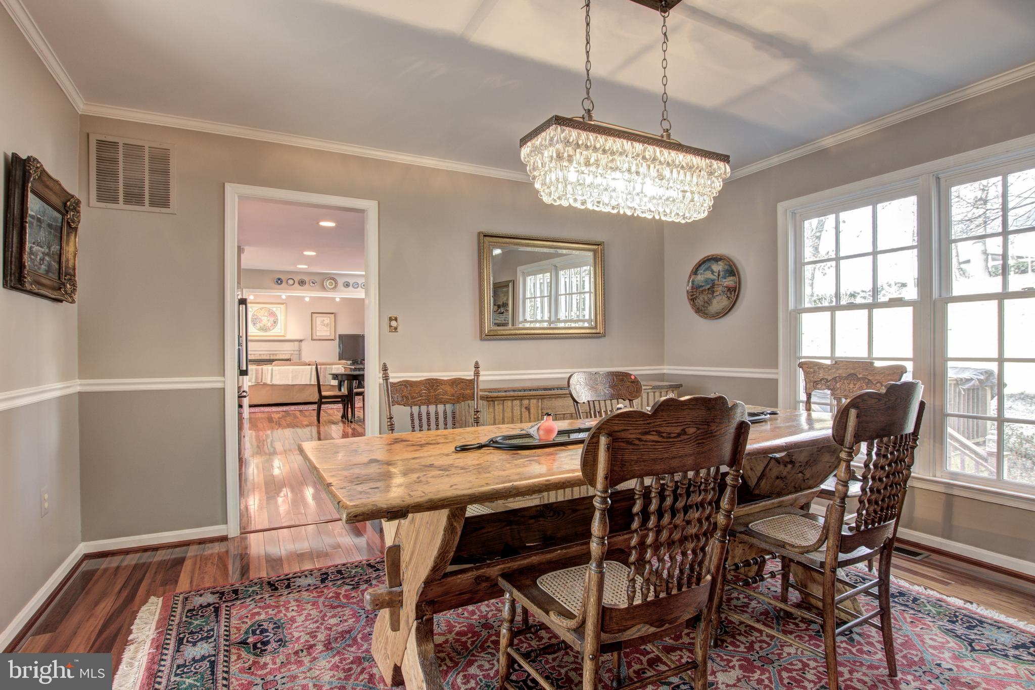 7944 Lobelia Lane Springfield, VA 22152 - Photo 9 of 56