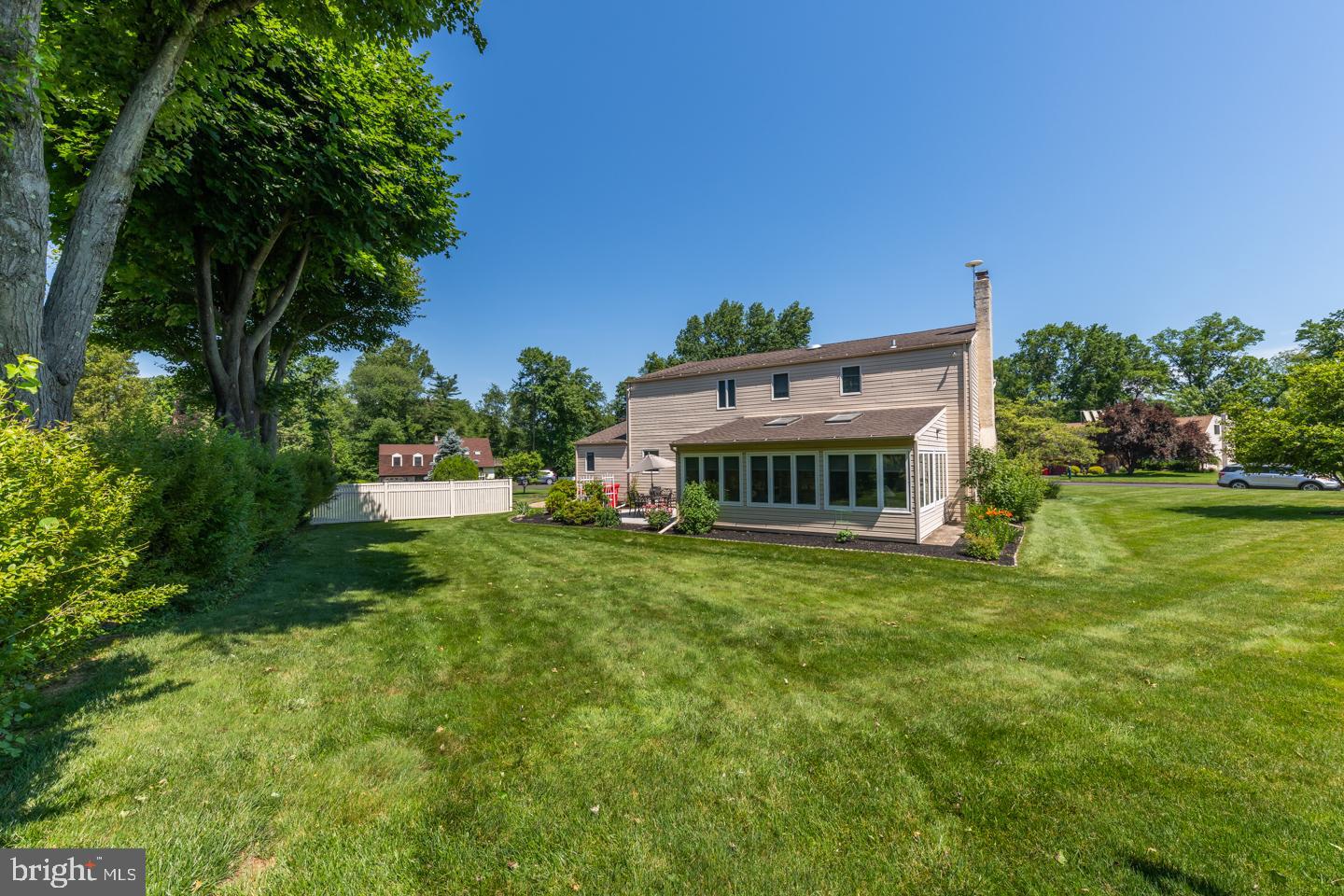 971 Lavera Road Warminster, PA 18974 - Photo 14 of 42 Back & Side Yard View