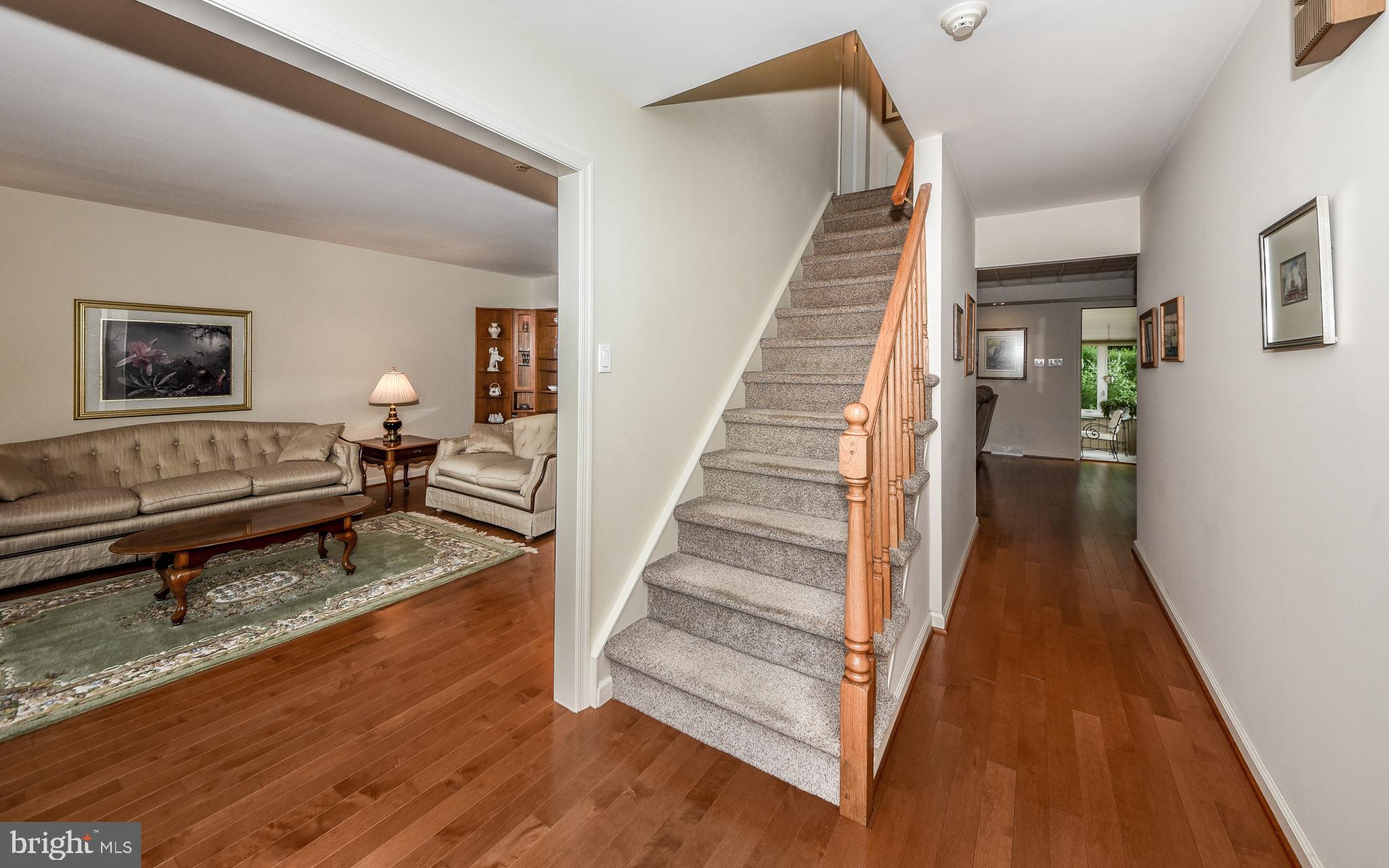971 Lavera Road Warminster, PA 18974 - Photo 16 of 42 Foyer Entry with Hardwood Floors