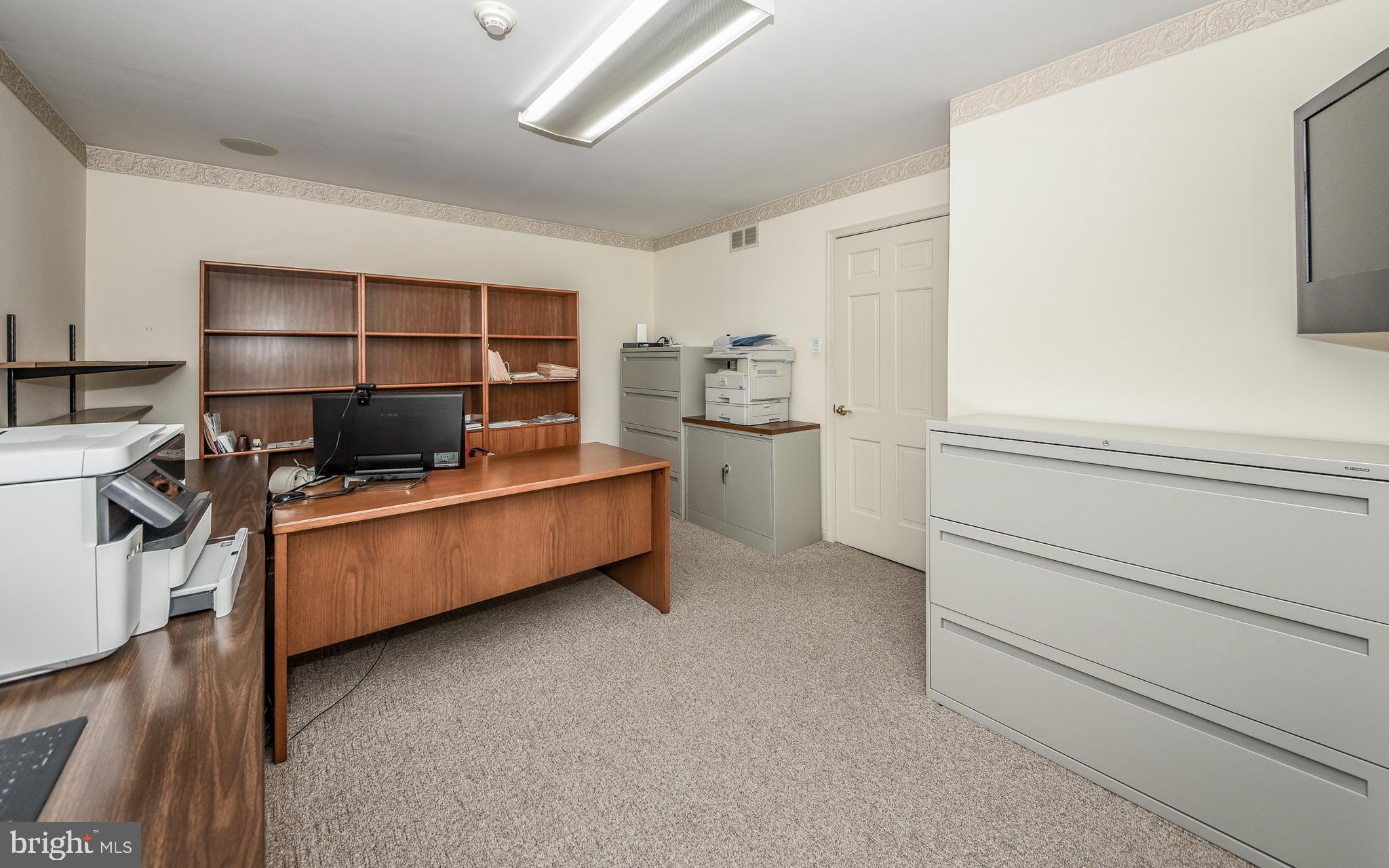 971 Lavera Road Warminster, PA 18974 - Photo 34 of 42 Spacious Bedroom with Ample Closet Space