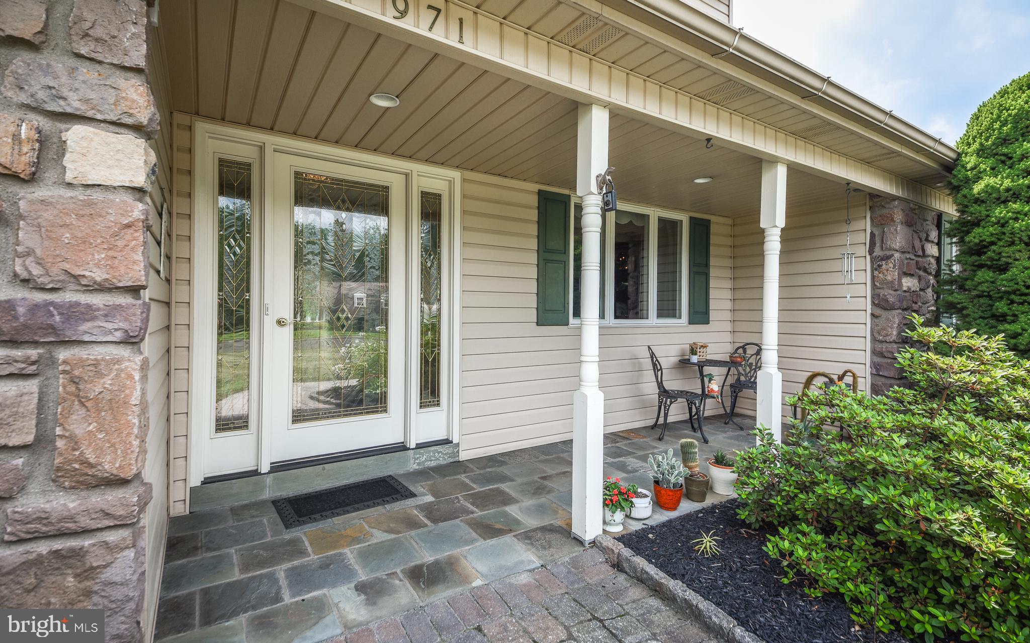 971 Lavera Road Warminster, PA 18974 - Photo 6 of 42 Cozy Covered Front Porch