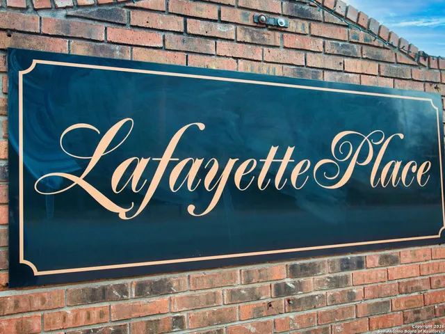 $169,000 | 7500 Callaghan, Unit 222, San Antonio, TX 78229