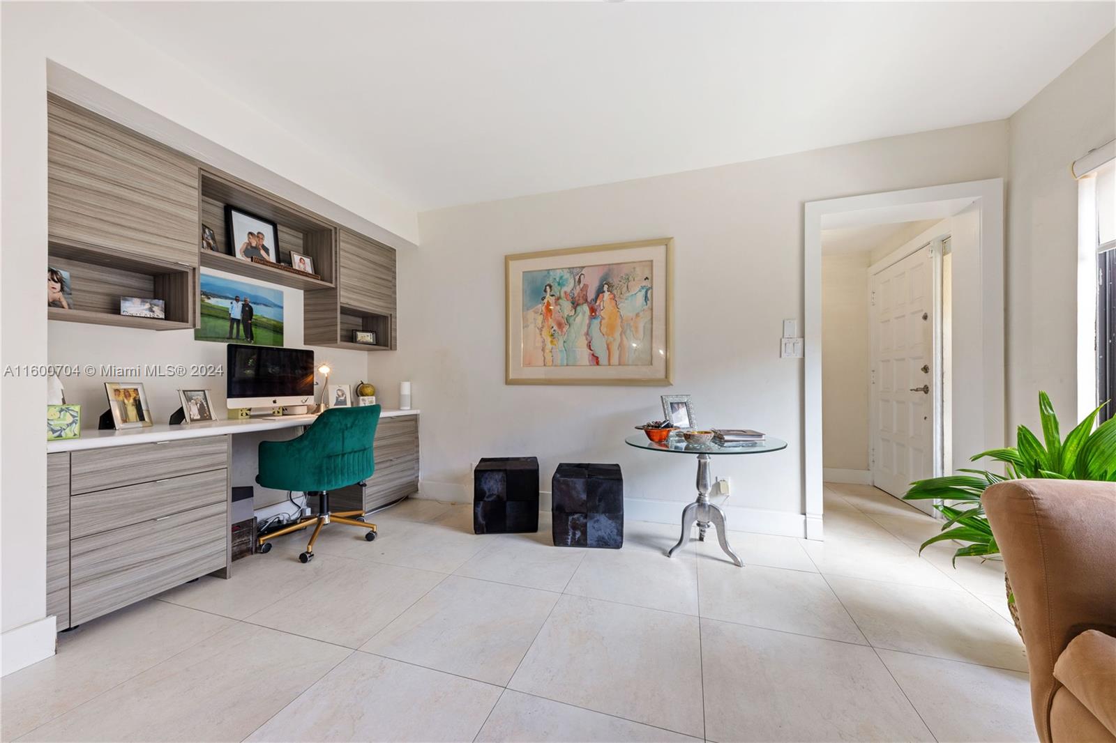 2003 St Andrews Road, Unit 122 Hollywood, FL 33021 - Photo 11 of 65 Great Room and office