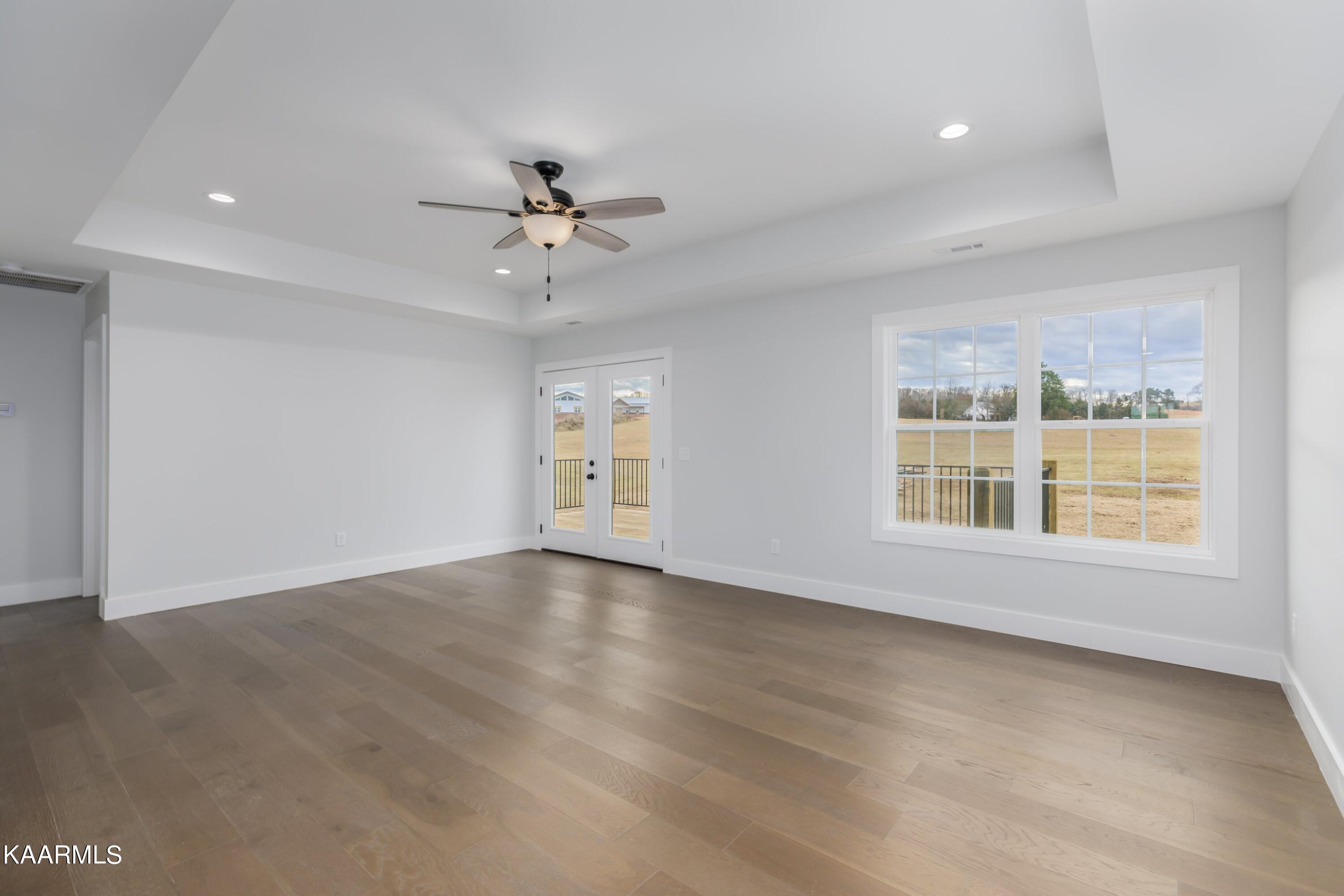 4568 Old Kentucky Road Morristown, TN 37814 - Photo 4 of 24 Interior-1.jpg-SMALL
