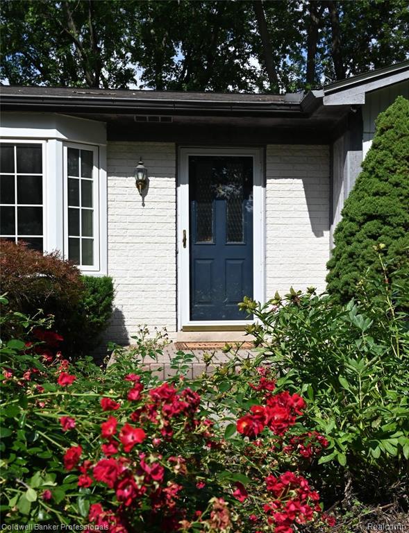 2950 Simpson Drive Rochester Hills, MI 48309 - Photo 18 of 21